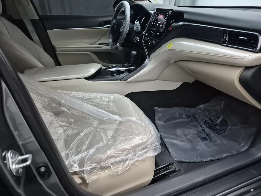 2022 Toyota Camry  LE 