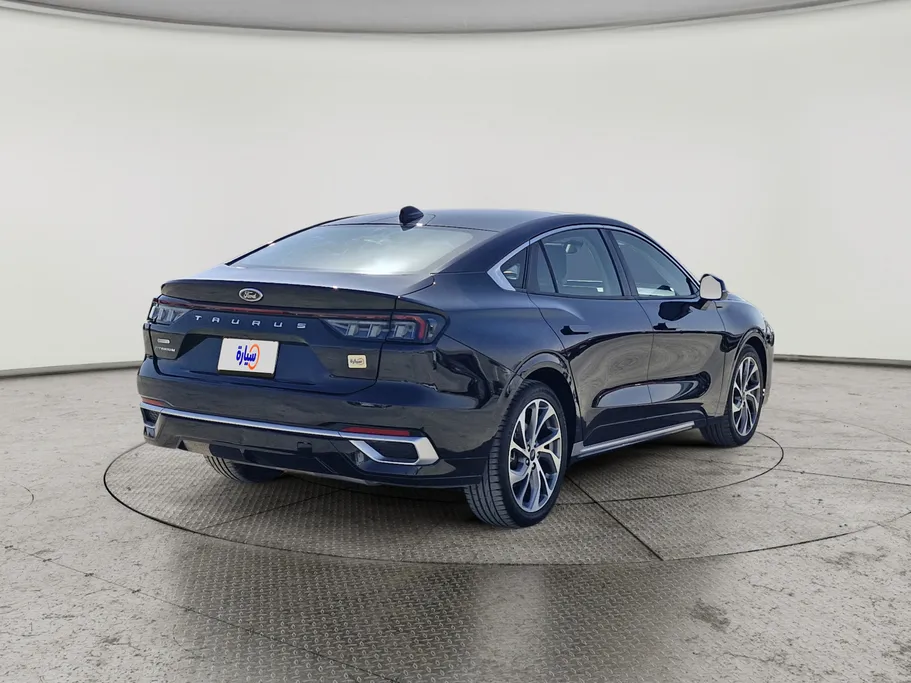 2023 Ford Taurus Titanium 