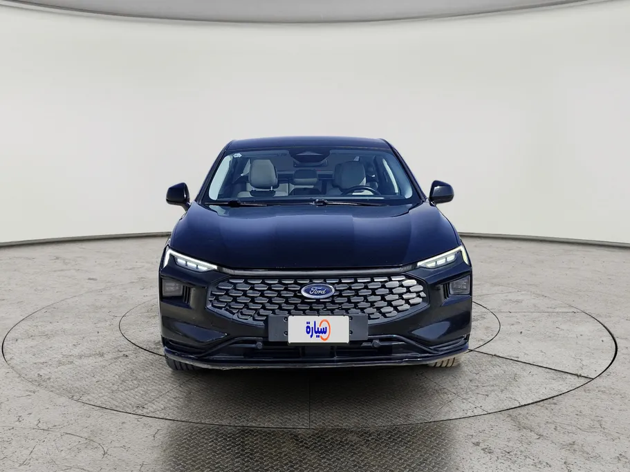 2023 Ford Taurus Titanium 