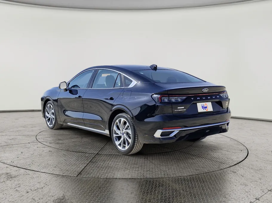2023 Ford Taurus Titanium 