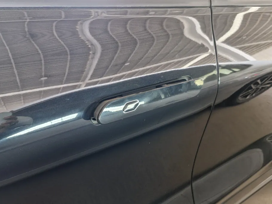 2023 Ford Taurus Titanium 