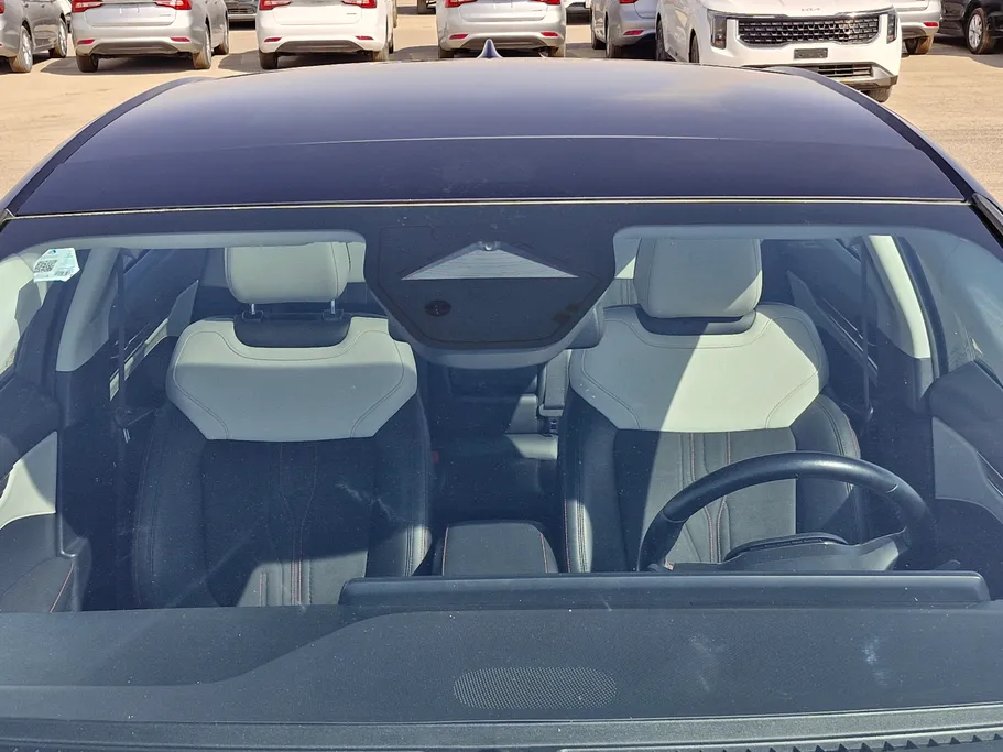 2023 Ford Taurus Titanium 