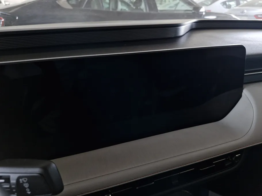 2023 Ford Taurus Titanium 