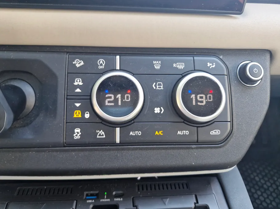 2023 Range Rover Defender 110
