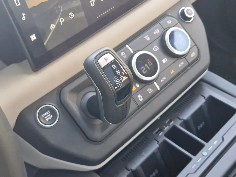 2023 Range Rover Defender 110