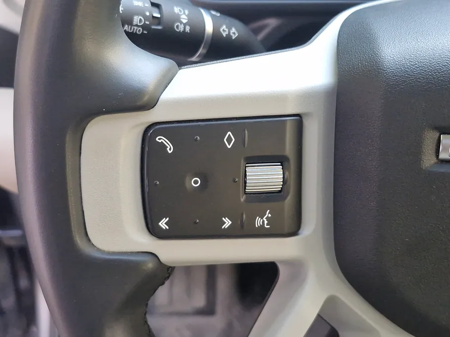 2023 Range Rover Defender 110