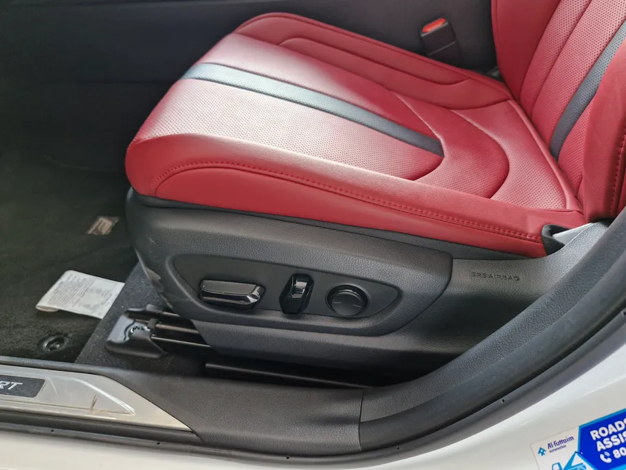 لكزس UX 200 F-Sport  2023 