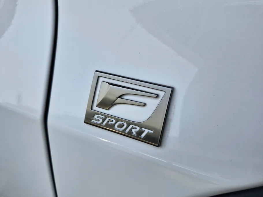 لكزس UX 200 F-Sport  2023 
