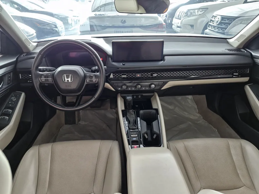 هوندا اكورد EX-L HEV 2024