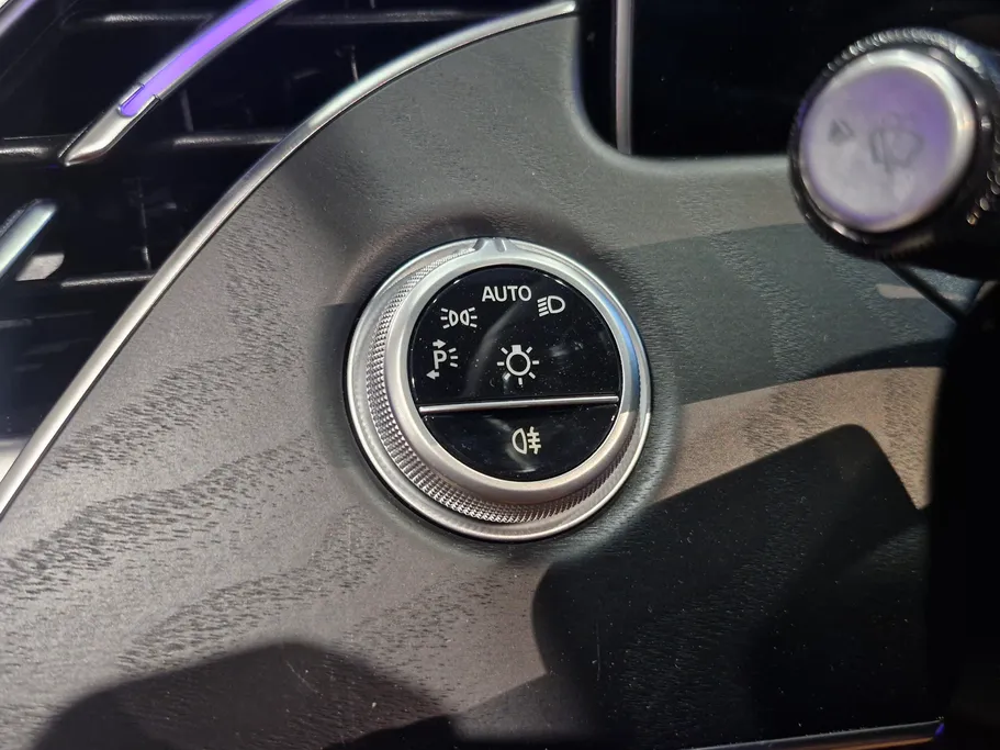 مرسيدس E 200 2025 