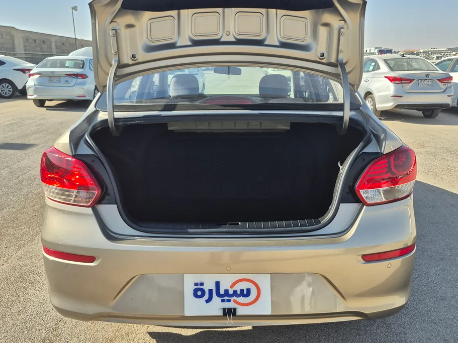 2023 Kia Pegas LX 