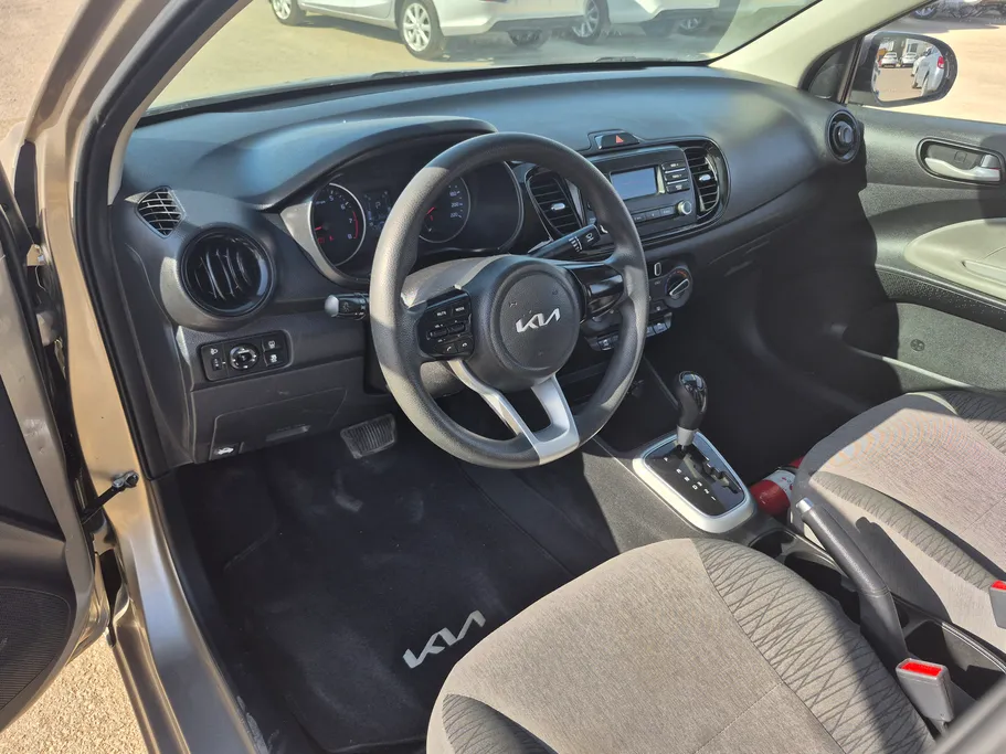 2023 Kia Pegas LX 