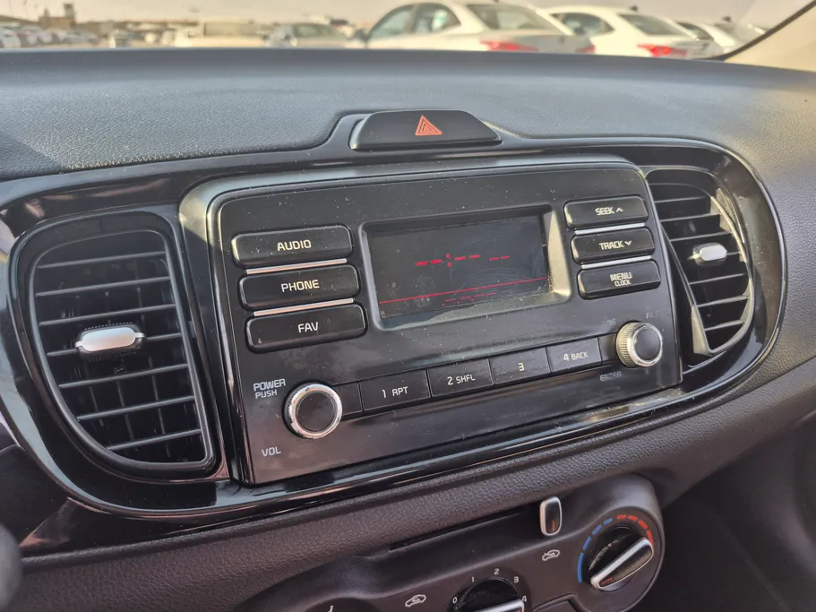 2023 Kia Pegas LX 