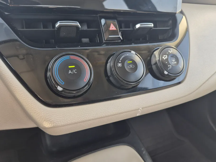 2023 Toyota Corolla XLI 