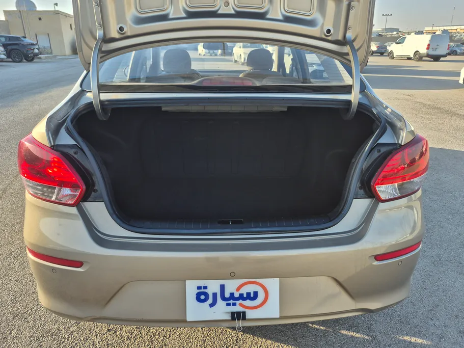 2023 Kia Pegas LX 