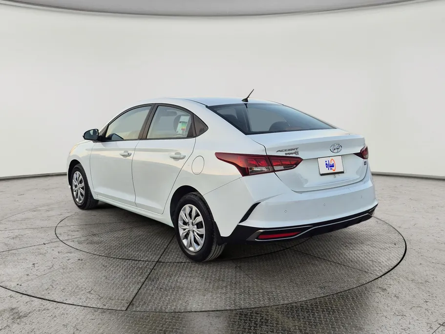 2022 Hyundai Accent Smart 