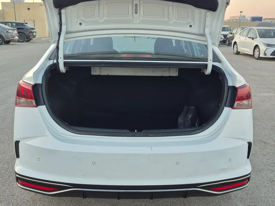 2022 Hyundai Accent Smart 
