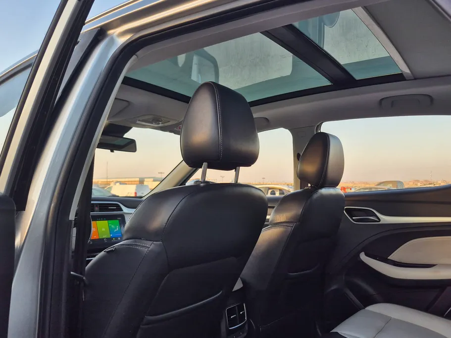 ام جي ZS LUX 2023 