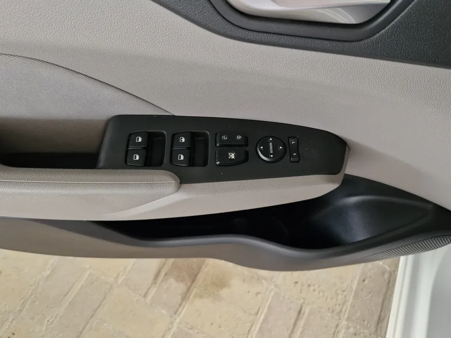 2022 Hyundai Accent Smart 