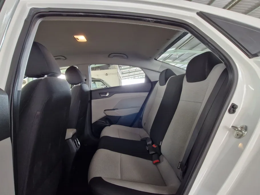 2022 Hyundai Accent Smart 