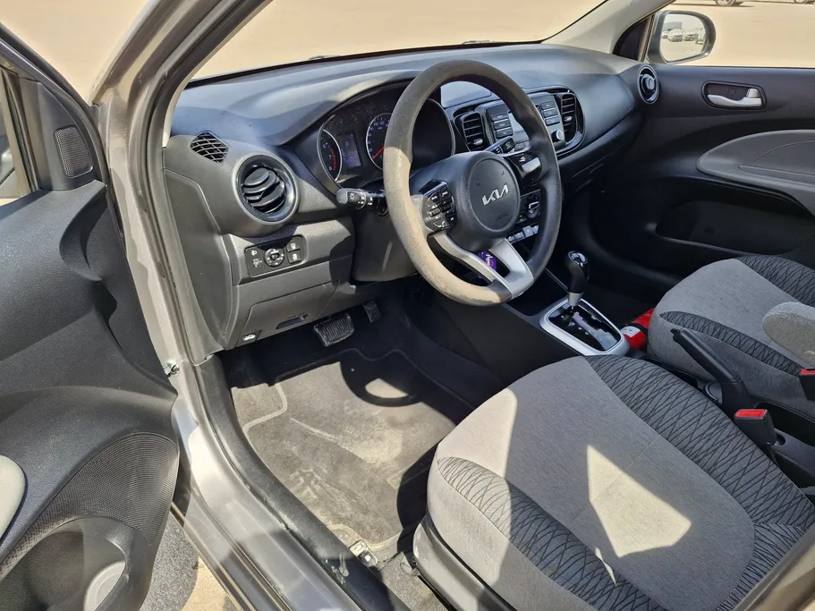 2023 Kia Pegas LX 