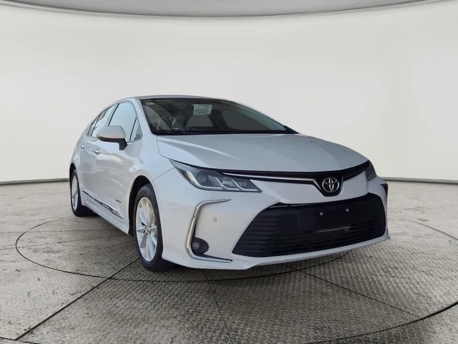 تويوتا كورولا XLI Executive Moonroof 2022 