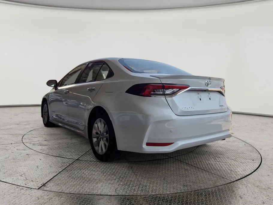 تويوتا كورولا XLI Executive Moonroof 2022 
