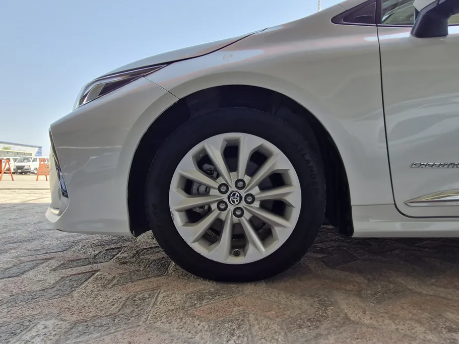 تويوتا كورولا XLI Executive Moonroof 2022 