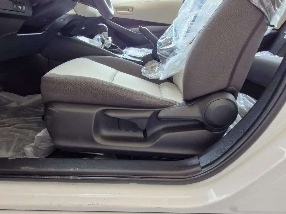 تويوتا كورولا XLI Executive Moonroof 2022 