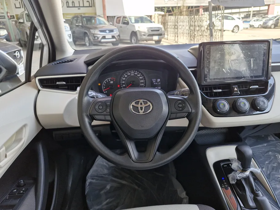 تويوتا كورولا XLI Executive Moonroof 2022 