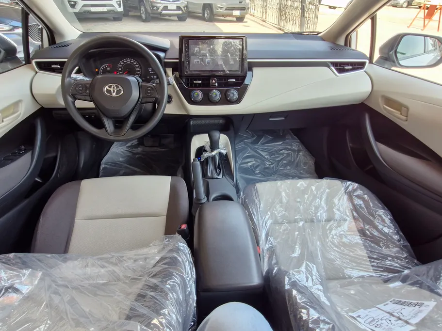 تويوتا كورولا XLI Executive Moonroof 2022 