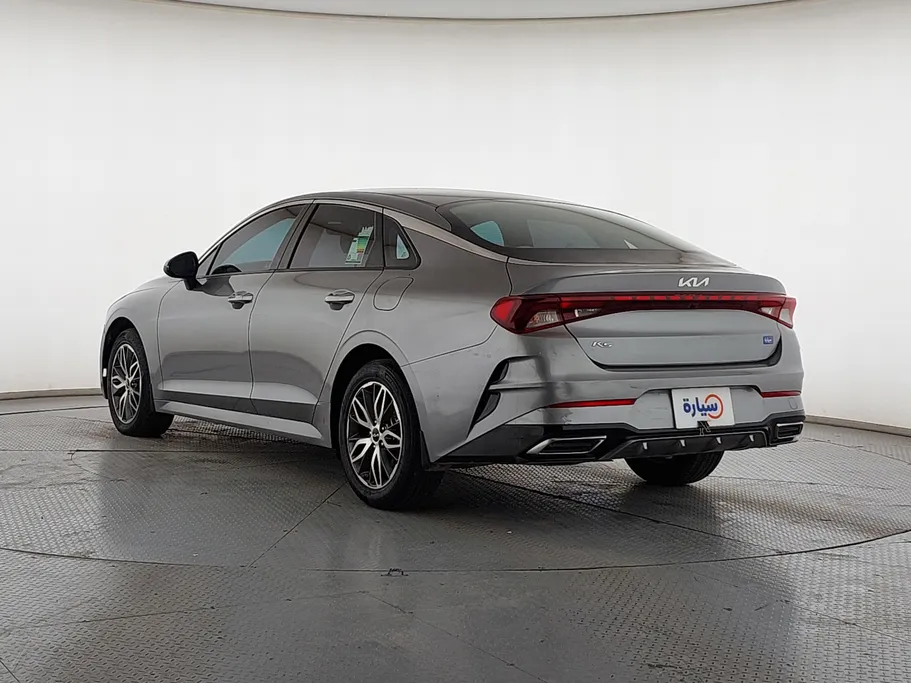 2022 Kia K5 LX 