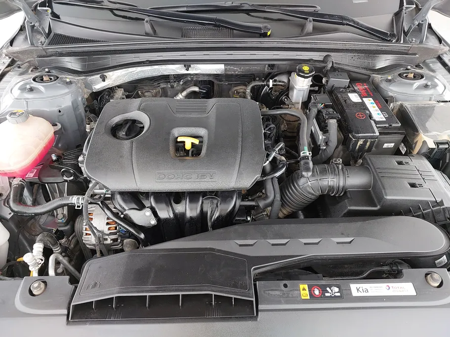 2022 Kia K5 LX 