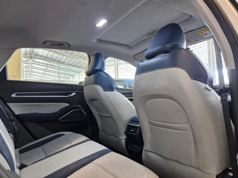 2023 Geely Emgrand GF 