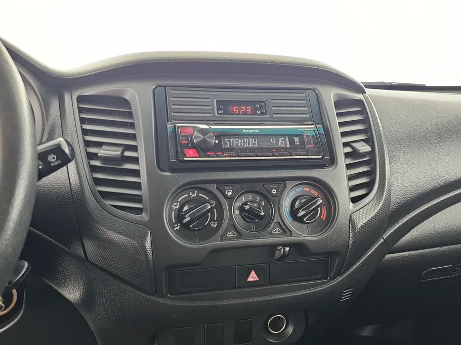 ميتسوبيشي L200 DC 4x2 2022 