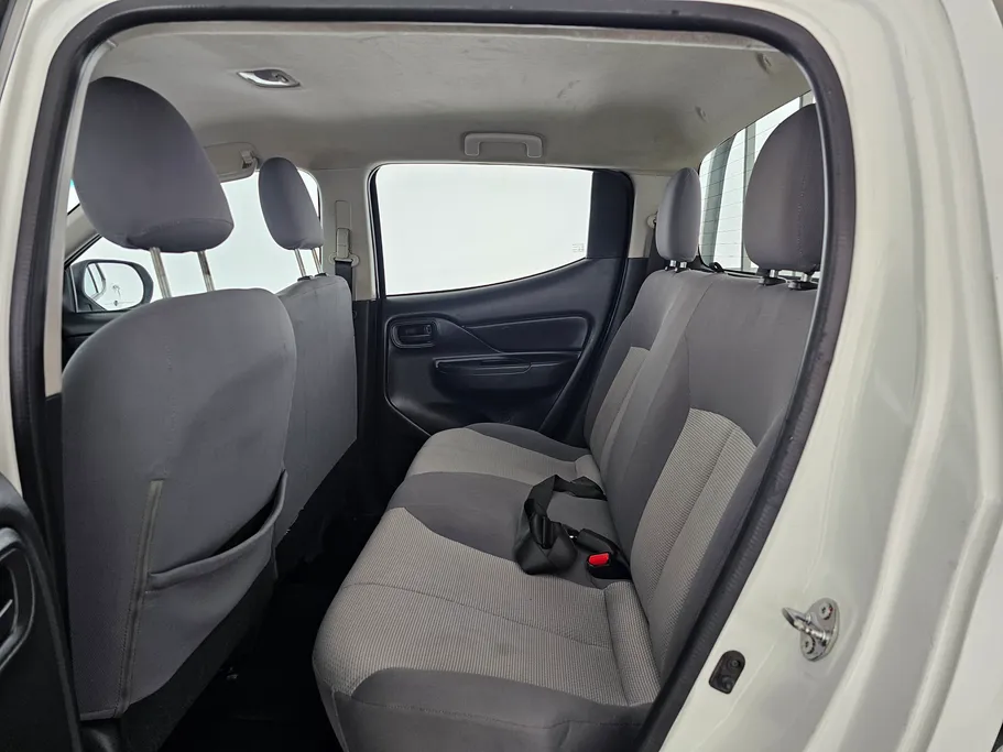 ميتسوبيشي L200 DC 4x2 2022 