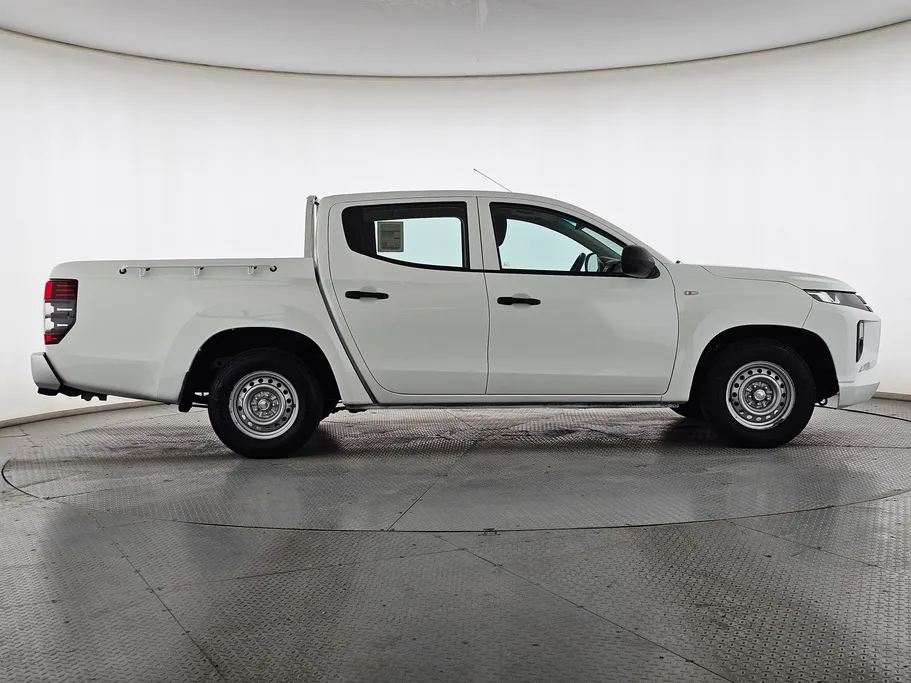 ميتسوبيشي L200 DC 4x2 2022 