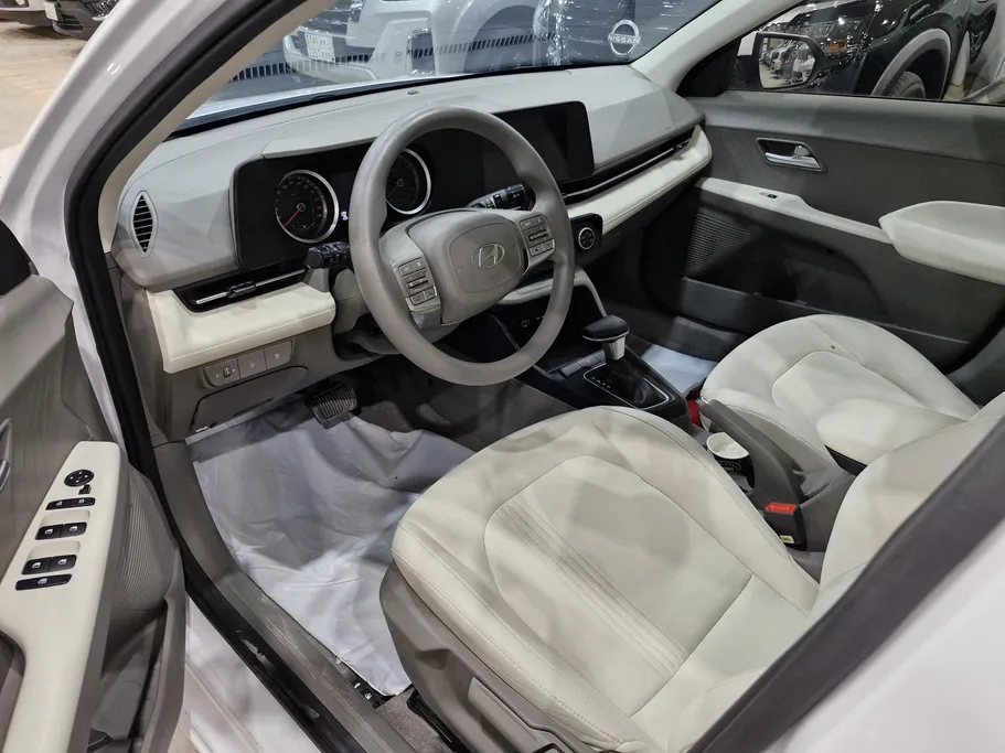2024 Hyundai Accent Fleet 