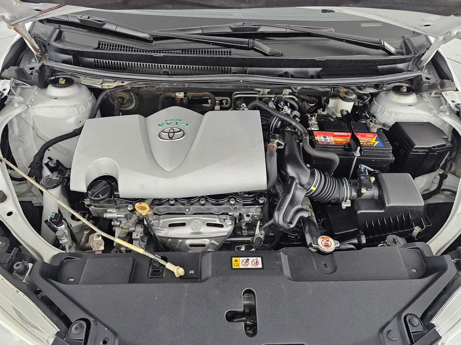 2022 Toyota Yaris  Y 