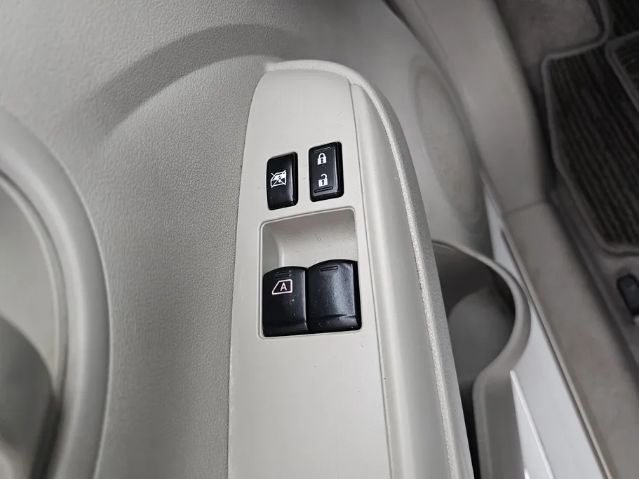 2022 Nissan Sunny Classic 