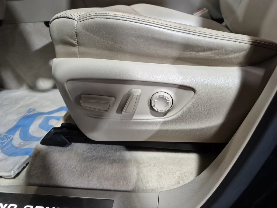 تويوتا لاندكروزر GXR4 2024 