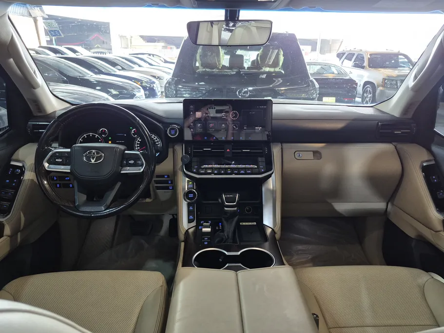 تويوتا لاندكروزر GXR4 2024 