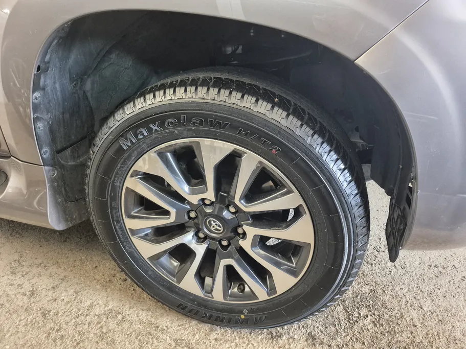2022 Toyota Prado VX 