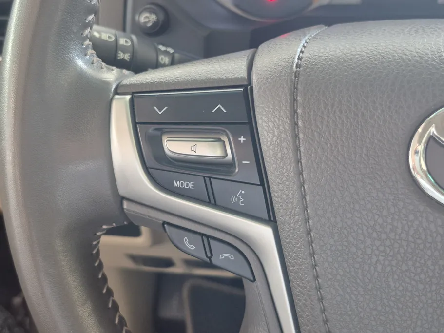 2022 Toyota Prado VX 