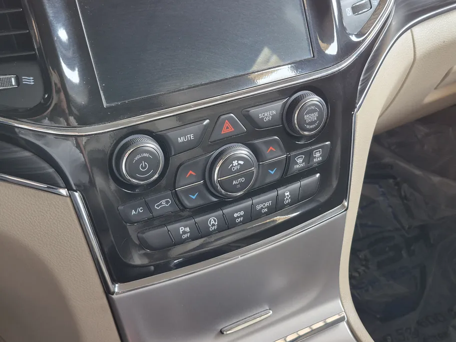 2021 Jeep Grand Cherokee ليمتد 