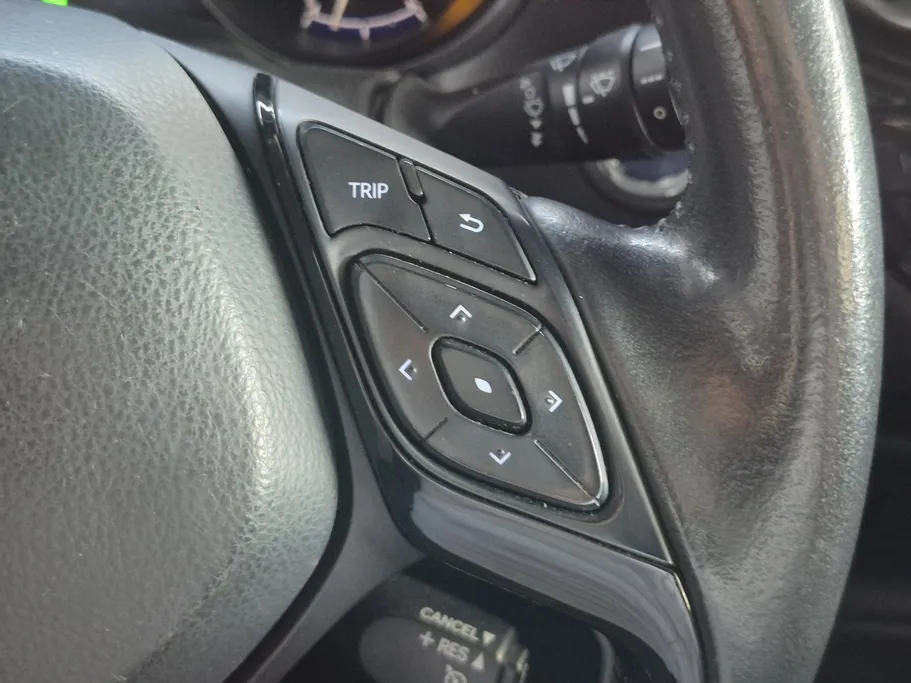 تويوتا سي اتش ار Dynamic 2022 