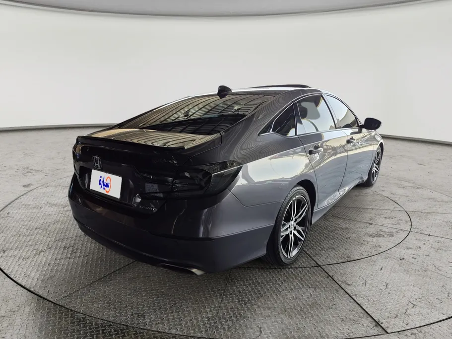 هوندا اكورد LX Sport 2022 