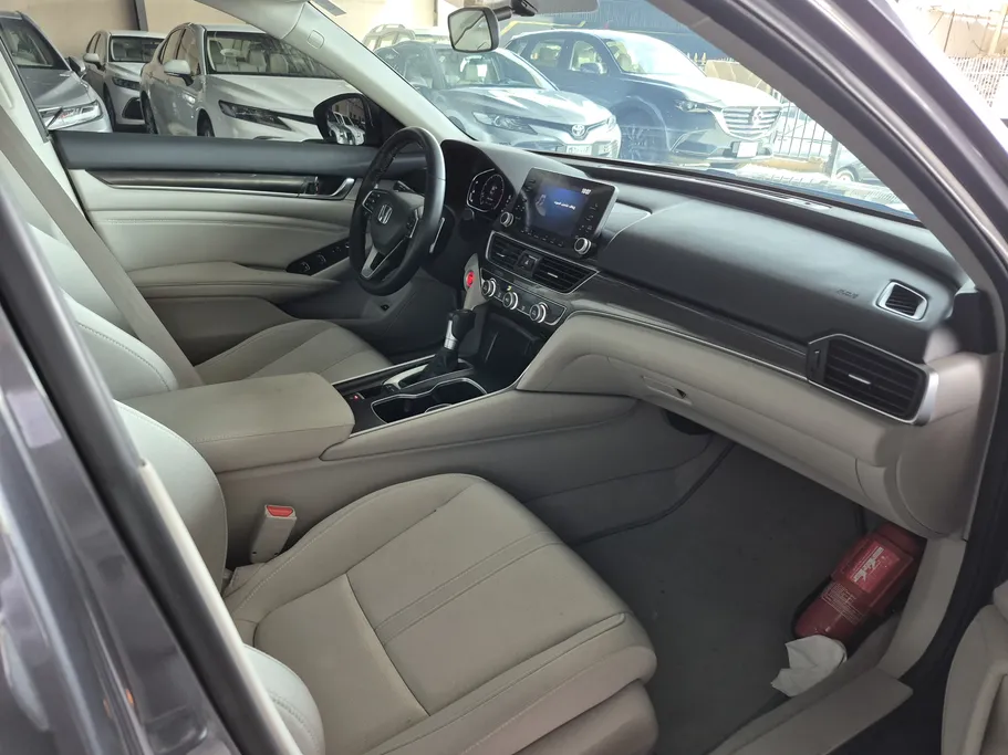 هوندا اكورد LX Sport 2022 