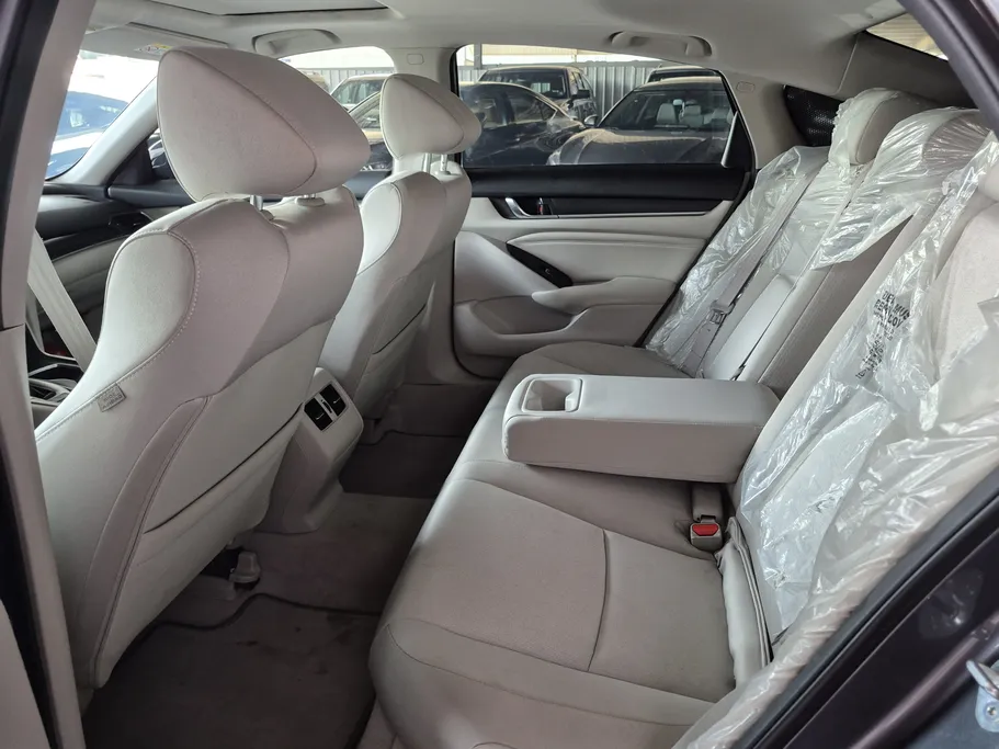 هوندا اكورد LX Sport 2022 