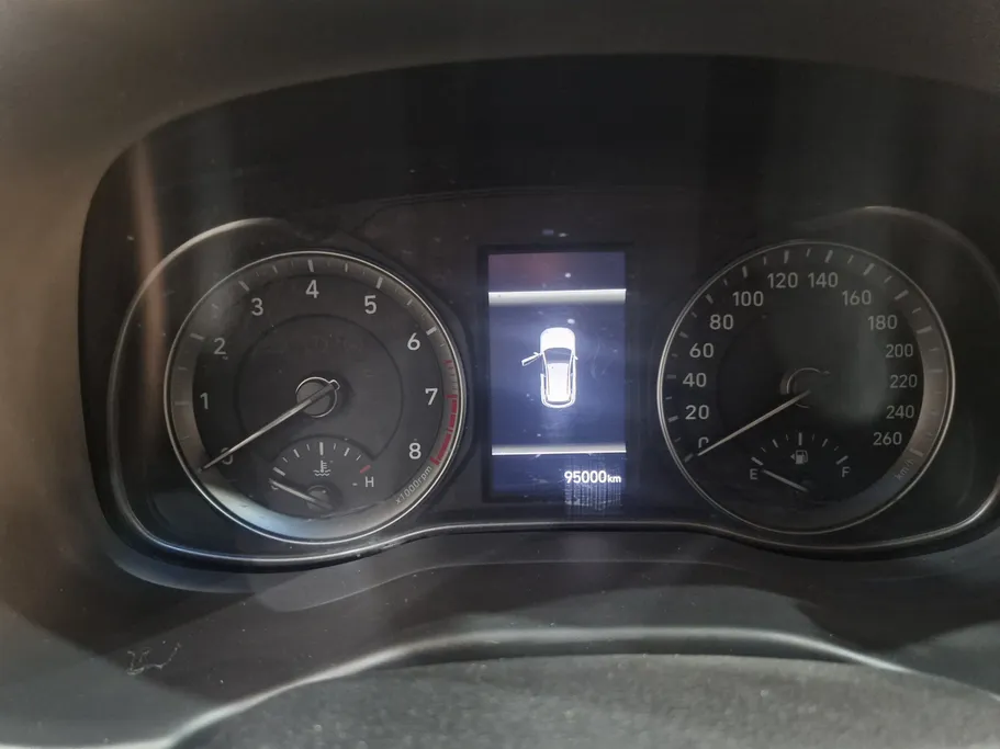 2023 Hyundai Kona SMART (Two Tone) 